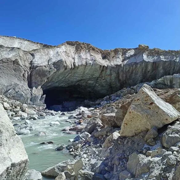 Gomukh Tapovan Trek