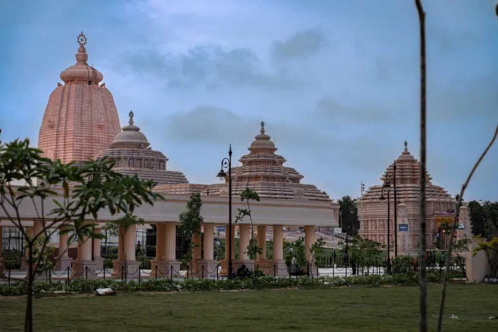 Wide view of Digha Jagannath Temple